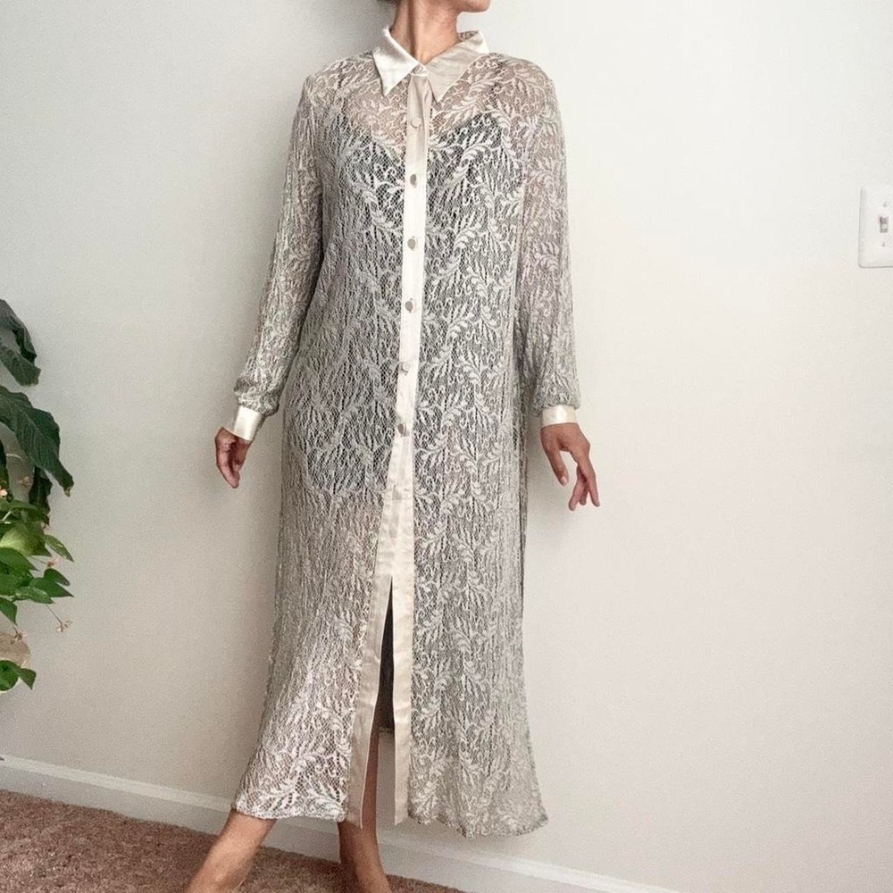 80 / 90s Silver Lace Dress satin collar covered buttons midi maxi long sleeve